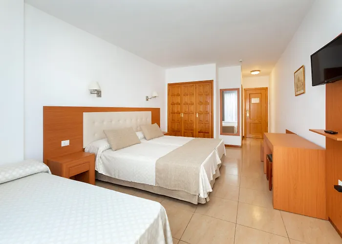 Hotel Don Manolito 3*
