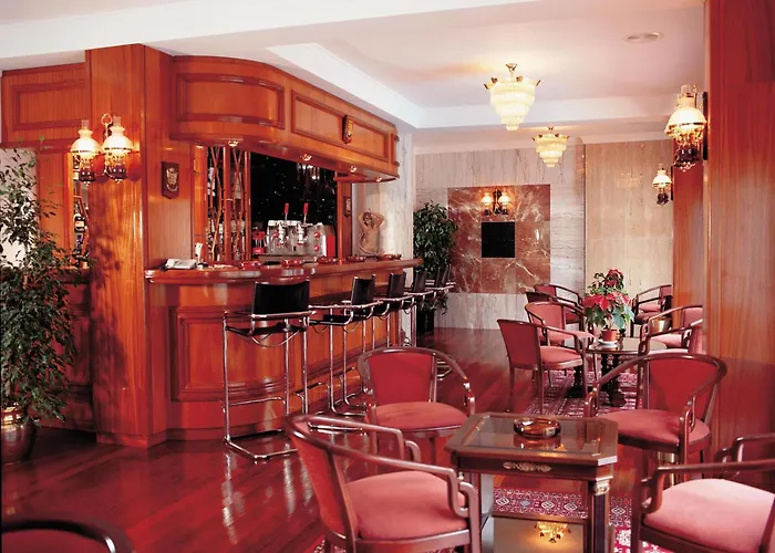 Hotel Don Manolito 3*